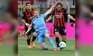 Bekuk Napoli, AC Milan naik ke puncak klasemen
