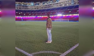 Messi datangi Stadion Camp Nou di Barcelona, ingin kembali suatu hari nanti