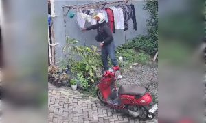 Lelaki bertubuh gempal di Gresik curi pakaian dalam perempuan dari jemuran
