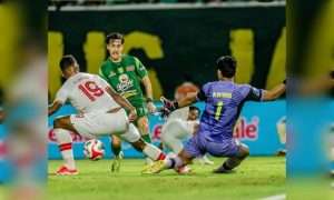 Persebaya Surabaya naik peringkat setelah terkam Persis Solo