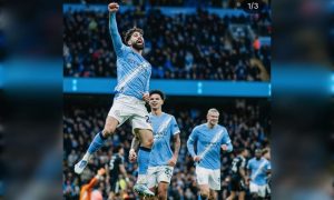 Manchester City kejar Arsenal setelah kandaskan Leeds United