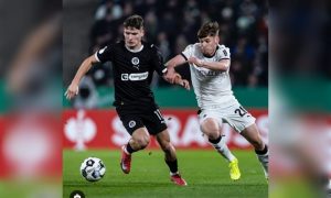 Kevin Diks gagal bawa Gladbach ke 16 besar DFB Pokal usai dibekuk St. Pauli