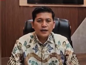 Bupati Aceh Selatan Mirwan MS minta maaf pergi umrah di tengah bencana