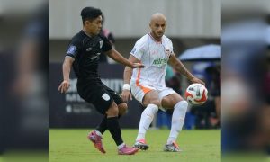 Borneo FC naik ke peringkat pertama setelah babat tuan rumah Persis Solo