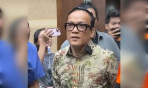 Bekas menteri ketenagakerjaan Immanuel Ebenezer divonis 4,5 tahun penjara